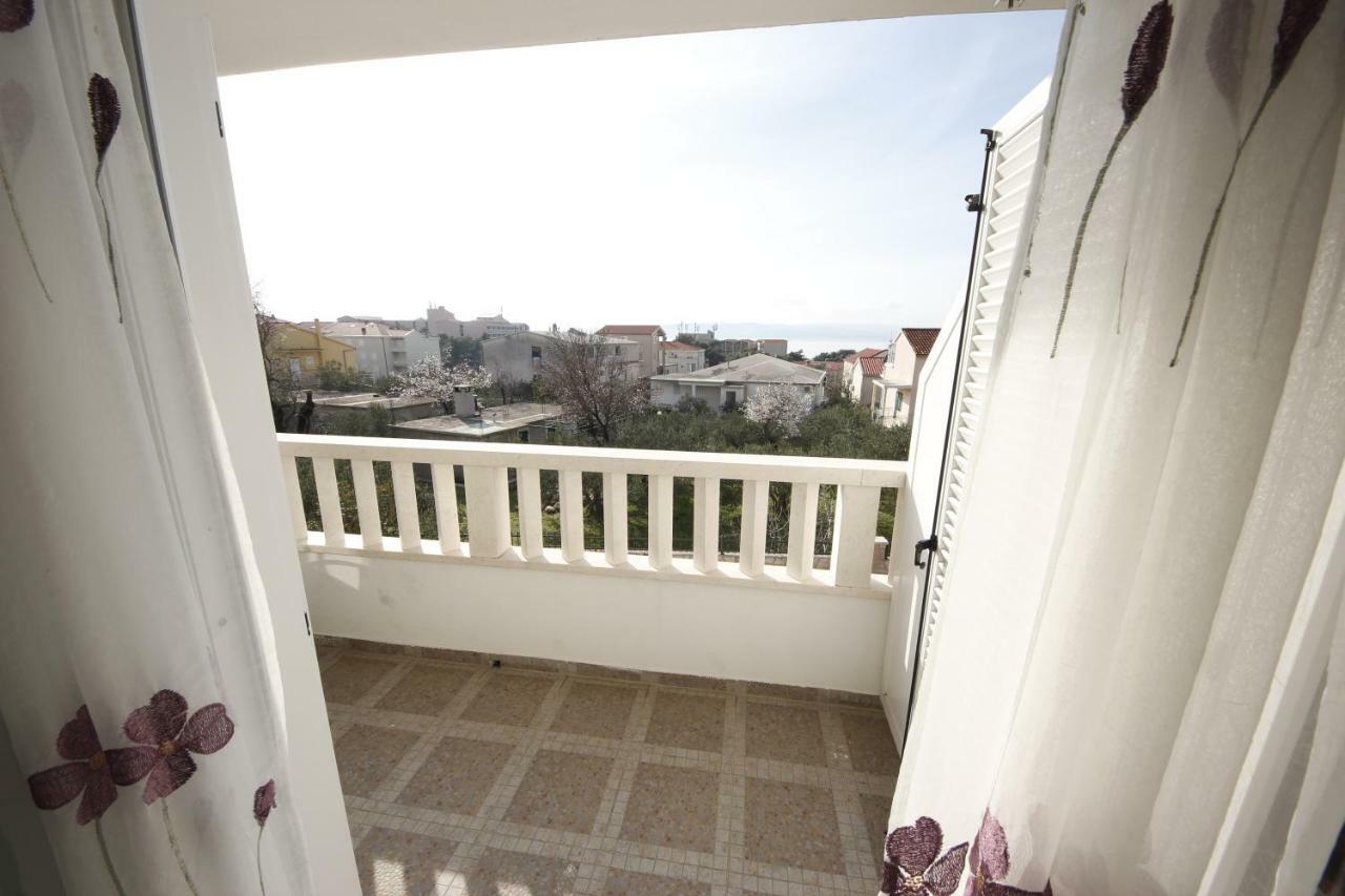 Apartmani Znaor Baška Voda Exterior foto